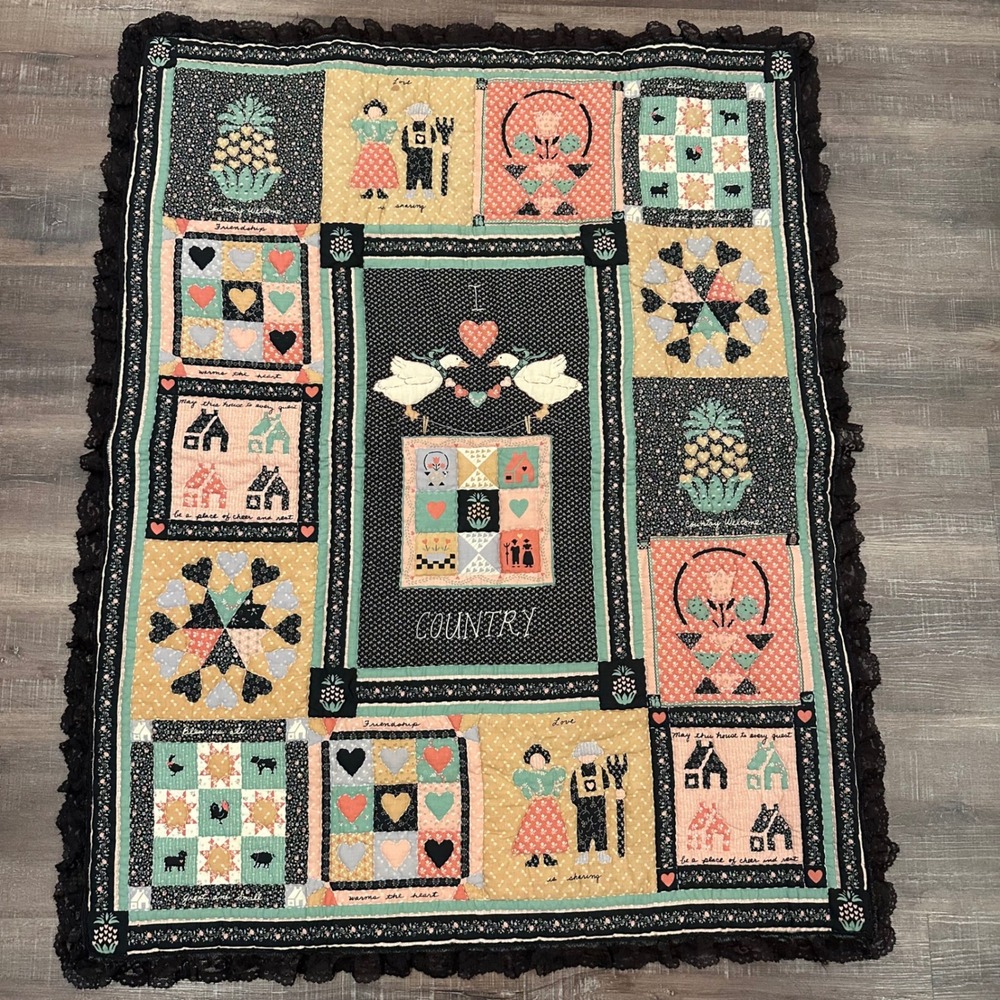 Vtg Folk Art Country Quilted Wall Hanging Lace Trim‎ Americana Patchwork 35x44